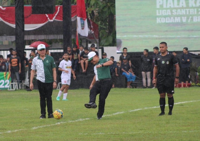 Kasad Liga Santri 2022 Jadi Ajang Pencarian Bibit Atlet Sepak Bola