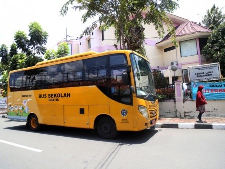 68 Bus Sekolah Layani Antar Jemput Pelajar yang Ikut PTM Terbatas