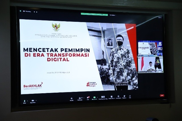 Pentingnya Digital Leadership dalam Transformasi Teknologi